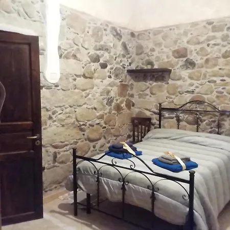 Casa Da Rosy Feriehus Gonnosfanàdiga